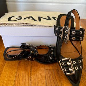 Ganni Buckle Ballet Flats Size 36/6 - Black